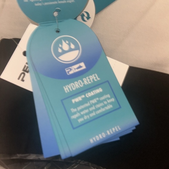 NWT PELAGIC Women’s Bottoms Large - Picture 7 of 7